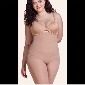 NWT Honeylove SuperPower Short Nude XL